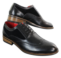 Meeste mustad brogue-kingad