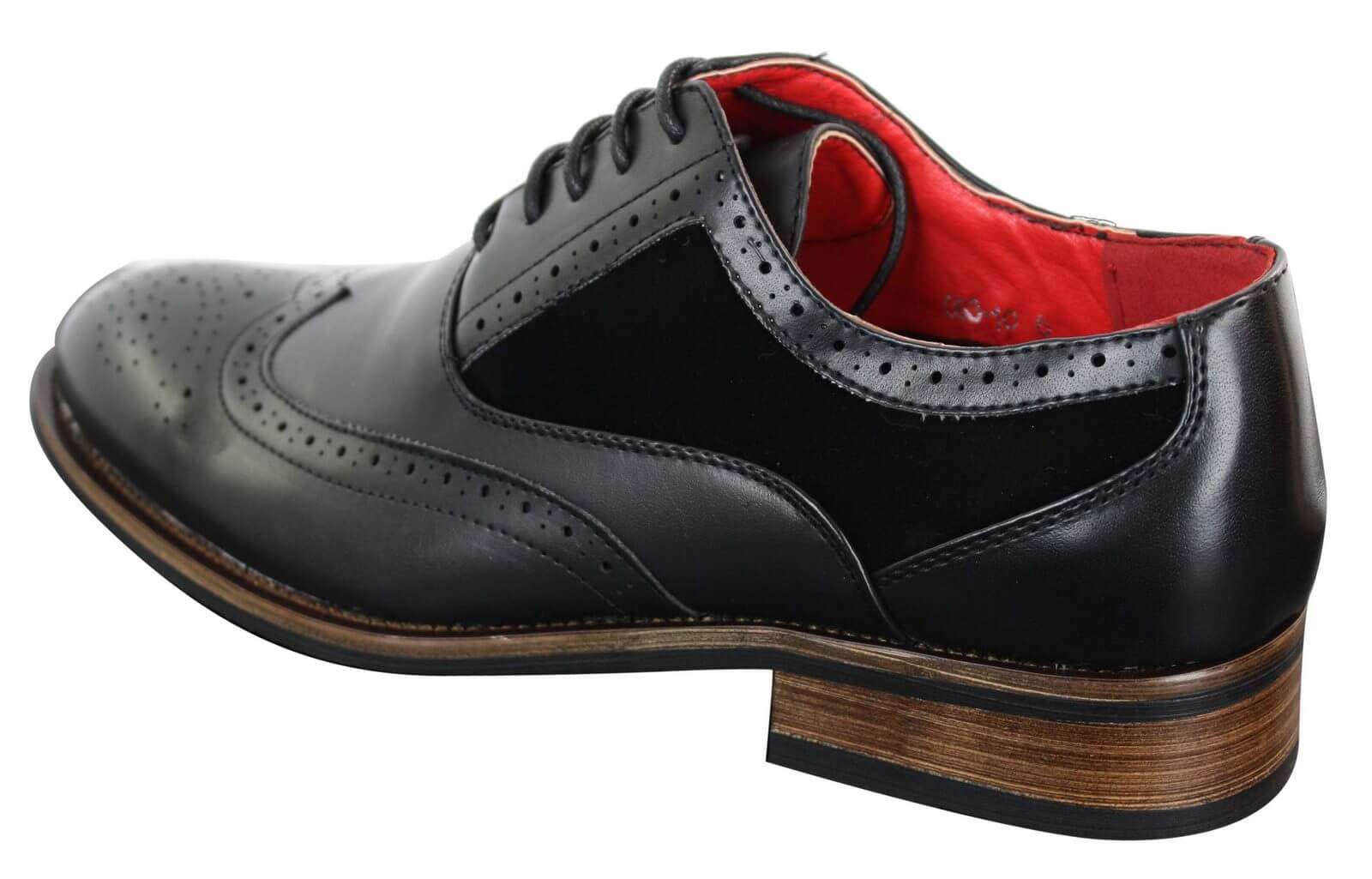 Meeste mustad brogue-kingad