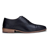 Meeste päris nahast klassikalised mustad paeltega brogue-kingad, elegantsed ja pidulikud nahast vintage-kingad