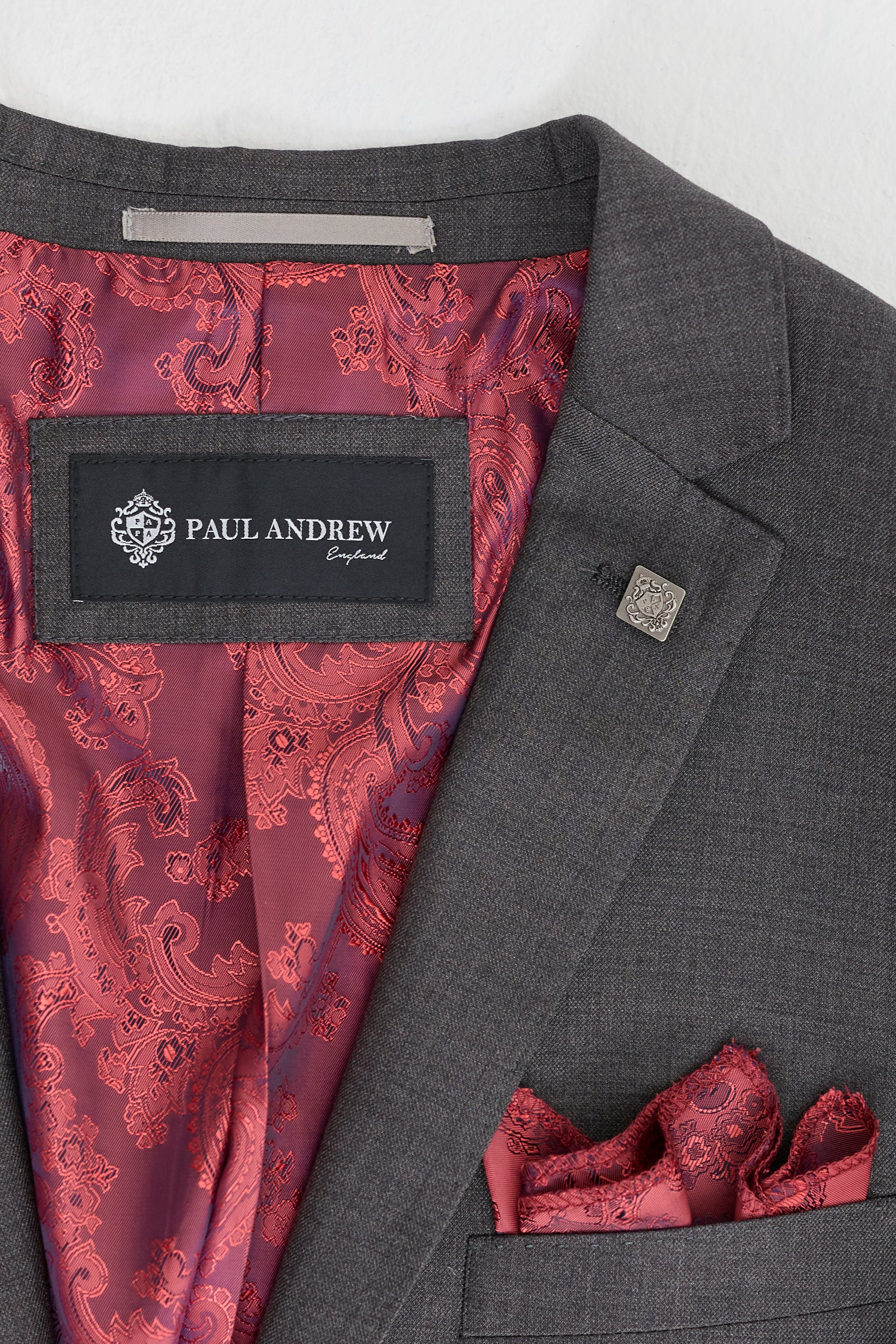 Meeste tumehall söekarva kolmeosaline ülikond klassikalise õmblusega pulmadeks ja suviseks lõpupalliks