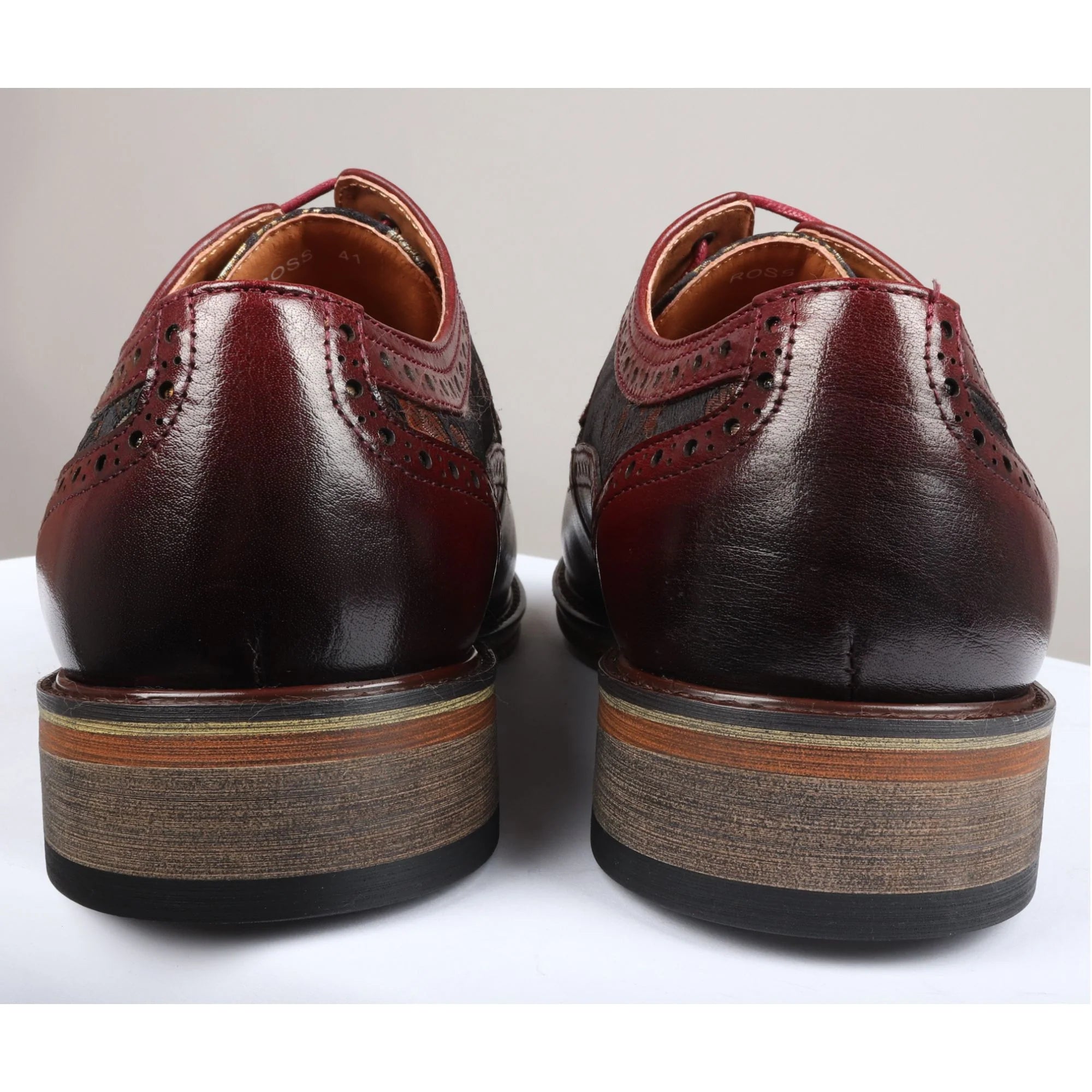 Ross - meeste lillelise mustriga punased brogue-mustriga nahast kingad