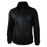 Meeste talvine lambanahast must keskmise pikkusega liibuv jope ristilukuga