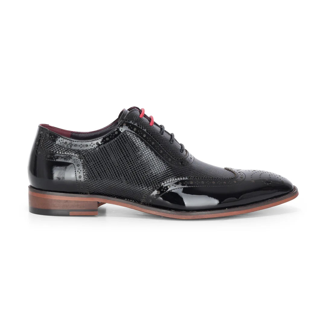 Flynn - meeste mustad lakknahast brogue-kingad