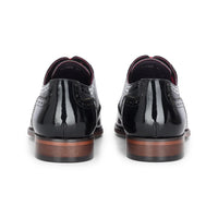 Flynn - meeste mustad lakknahast brogue-kingad