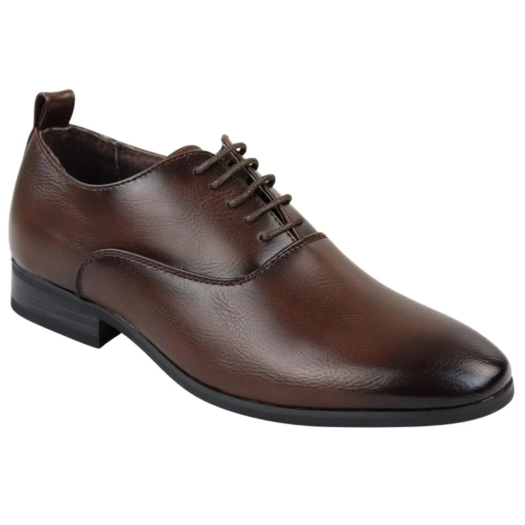 Meeste paeltega pruunid Derby Oxfordi kingad
