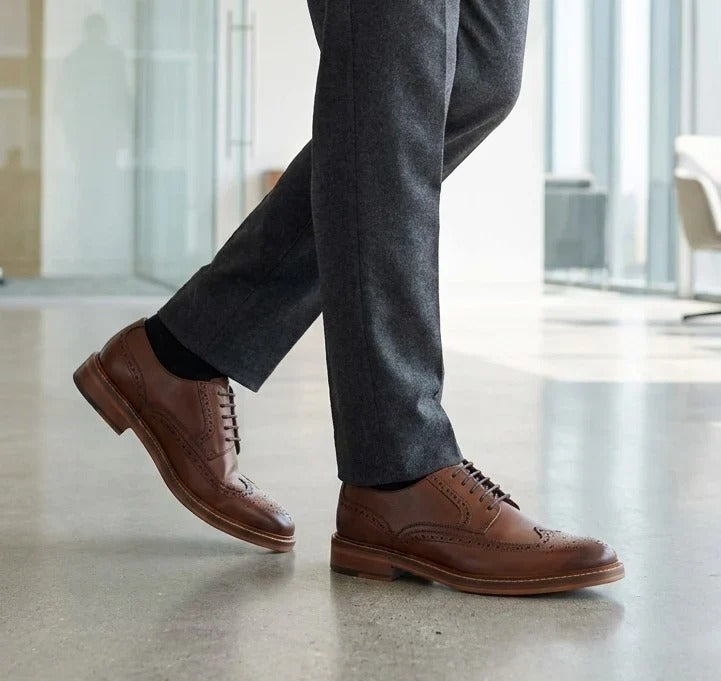 Meeste pruunid nahast brogue-nahast kingad