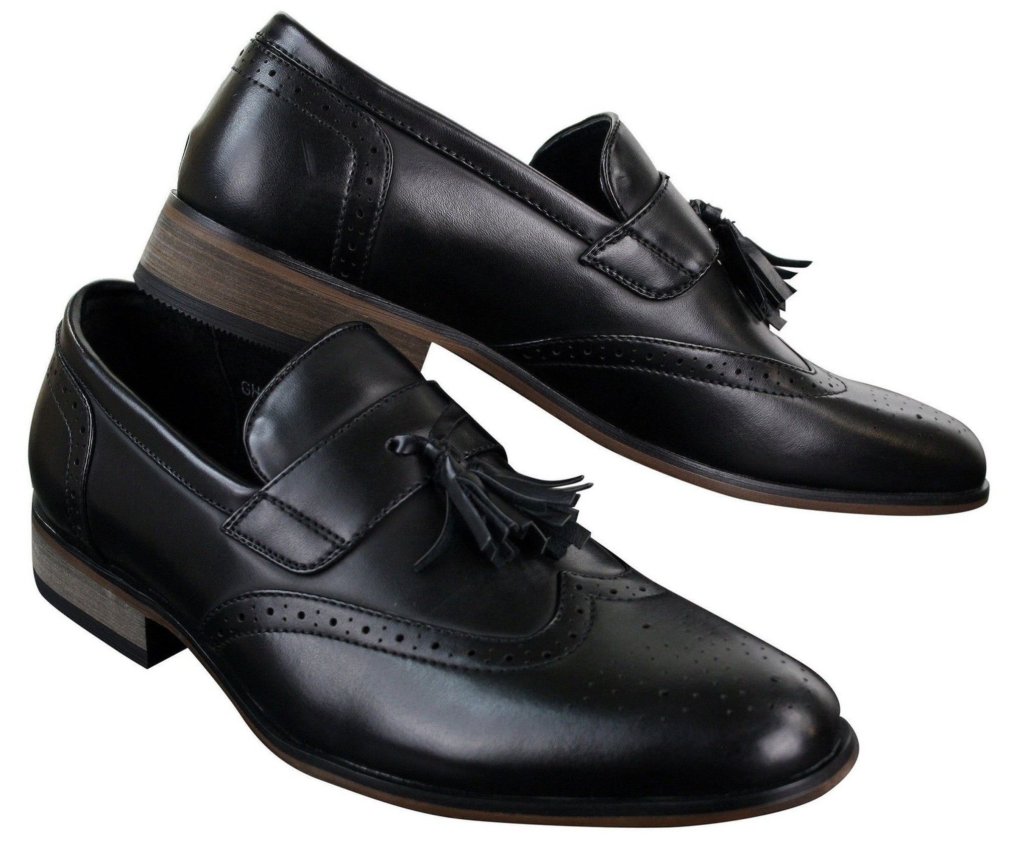 Meeste nahast sussid, tupsudega brogue-saapad, klassikalised, vintage, retro stiilis autokingad