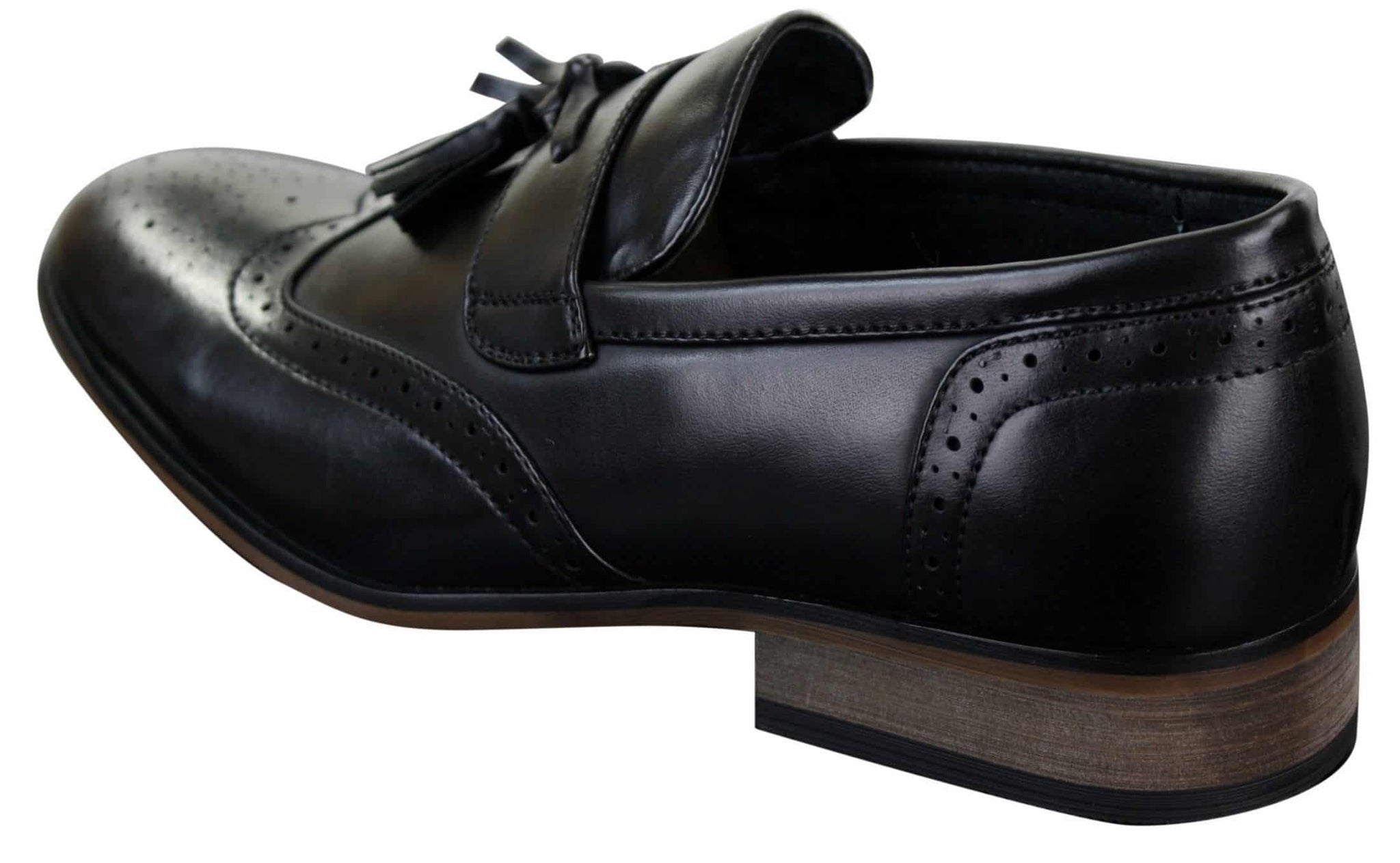Meeste nahast sussid, tupsudega brogue-saapad, klassikalised, vintage, retro stiilis autokingad