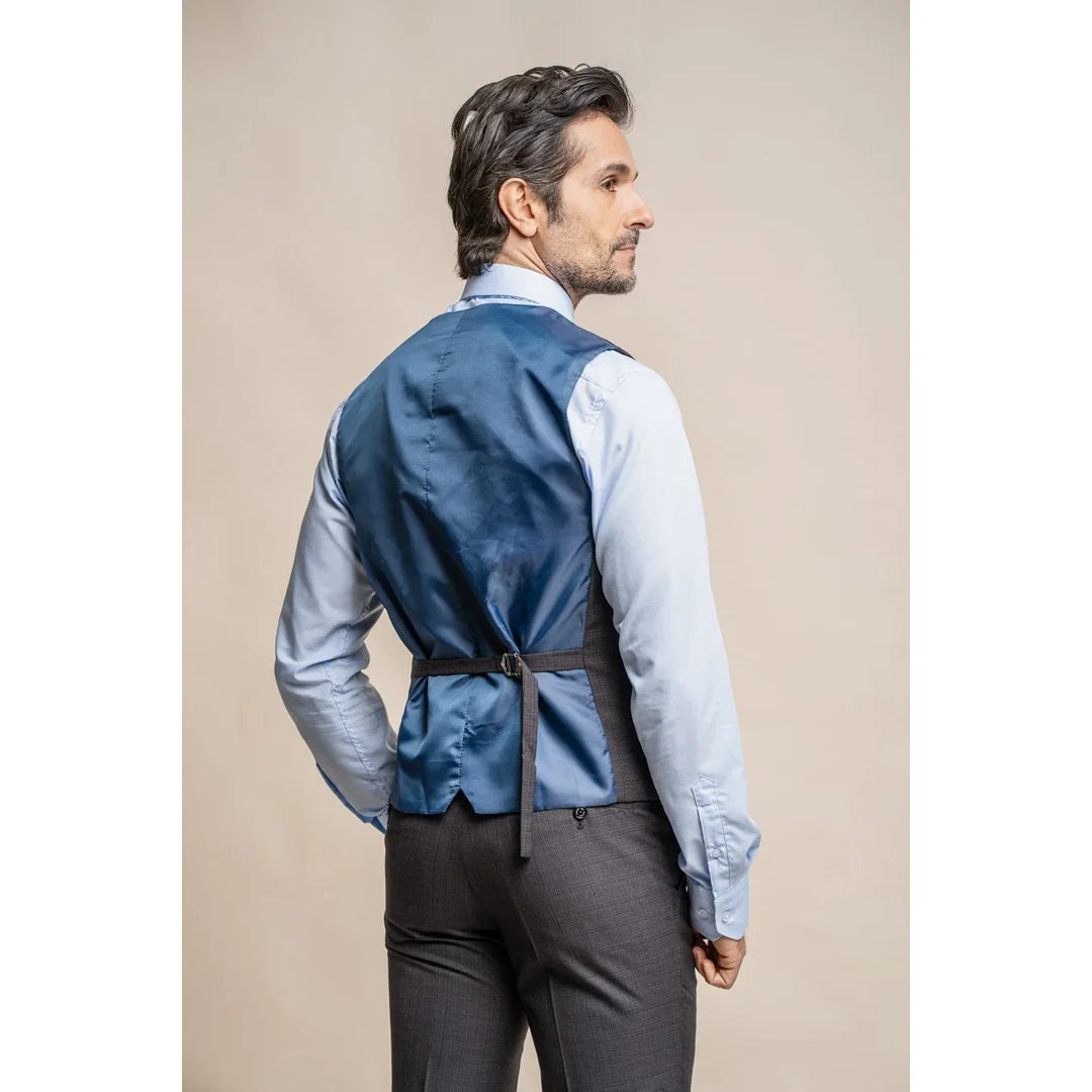Seeba - meeste klassikaline tumesinine vest