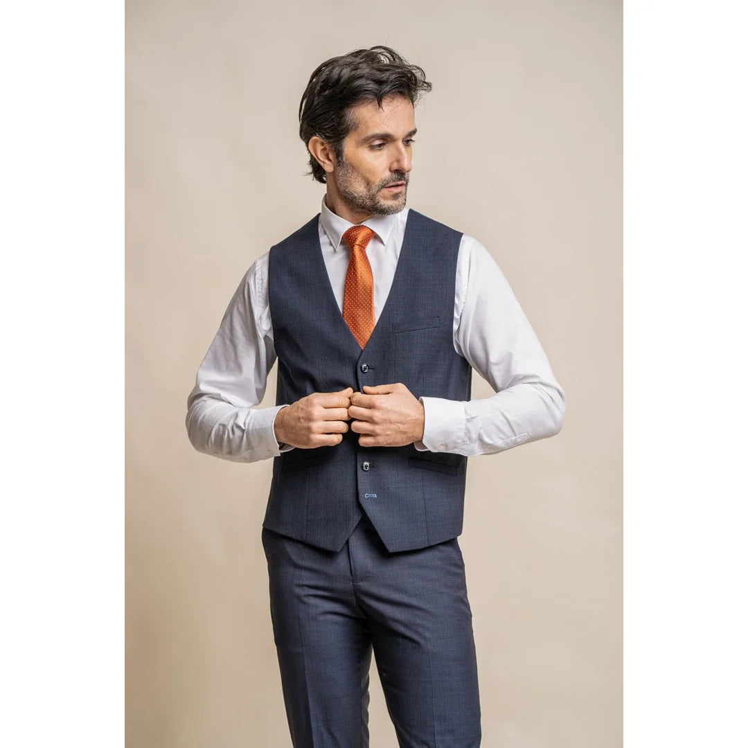 Seeba - meeste klassikaline tumesinine vest